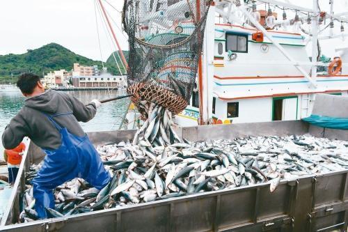 4月12日，针对中国大陆官方发布十项促进两岸交流合作政策措施后，台湾地区大陆委员