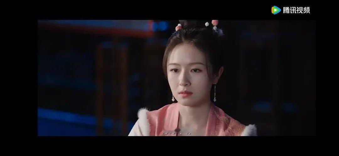 李兰迪在流水迢迢里看起来很一般完全没有少女感，江慈在原著应该是非常灵动的少女 ​