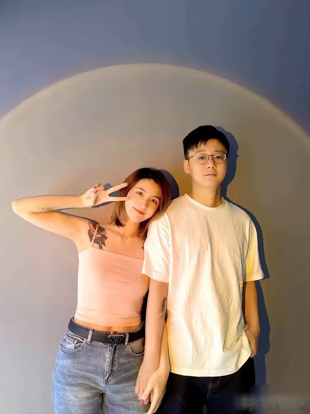 我有一种预感，陶白白离婚，最难过、最郁闷的绝不是他的粉丝，而是那些把他的星座分析