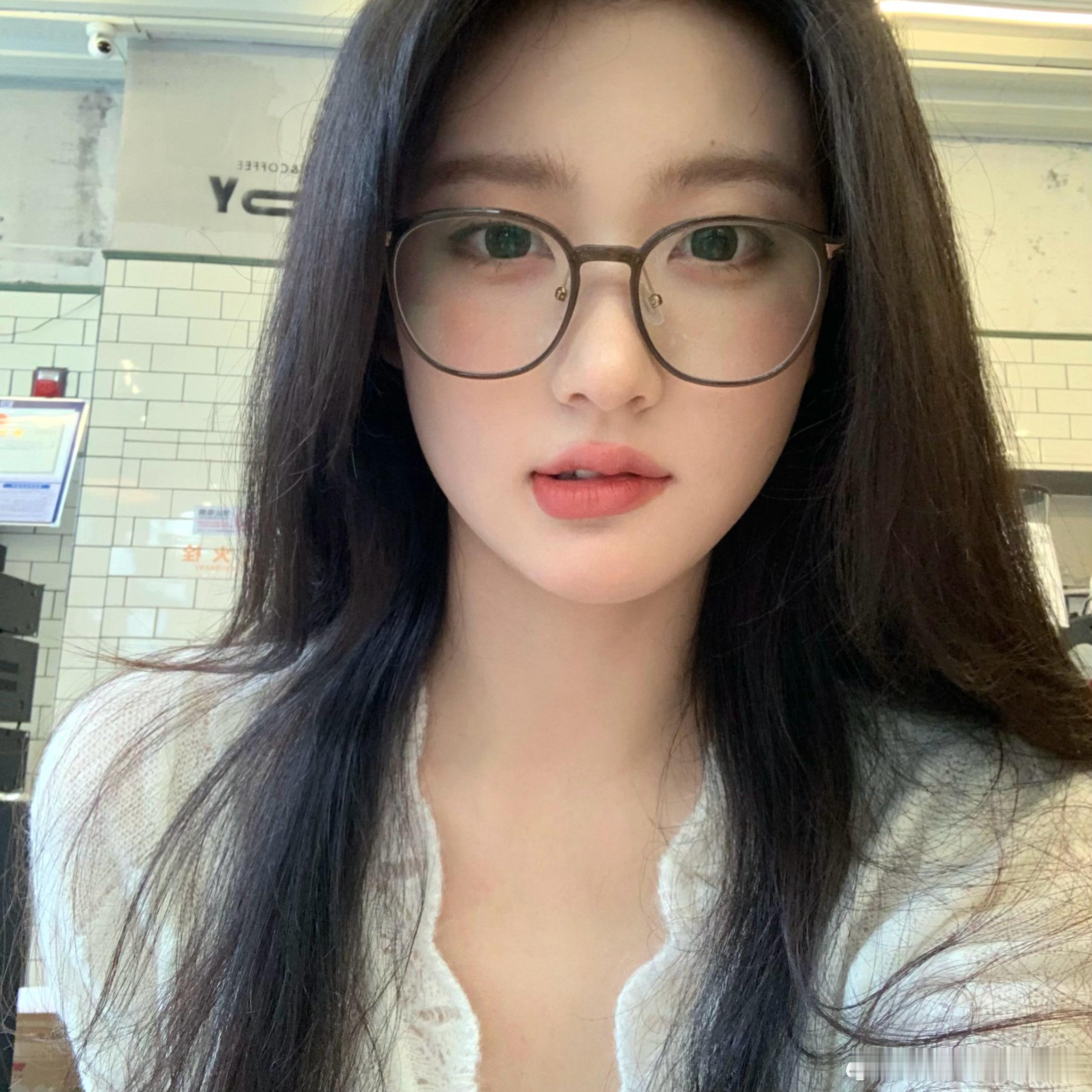 👓 ​​​
