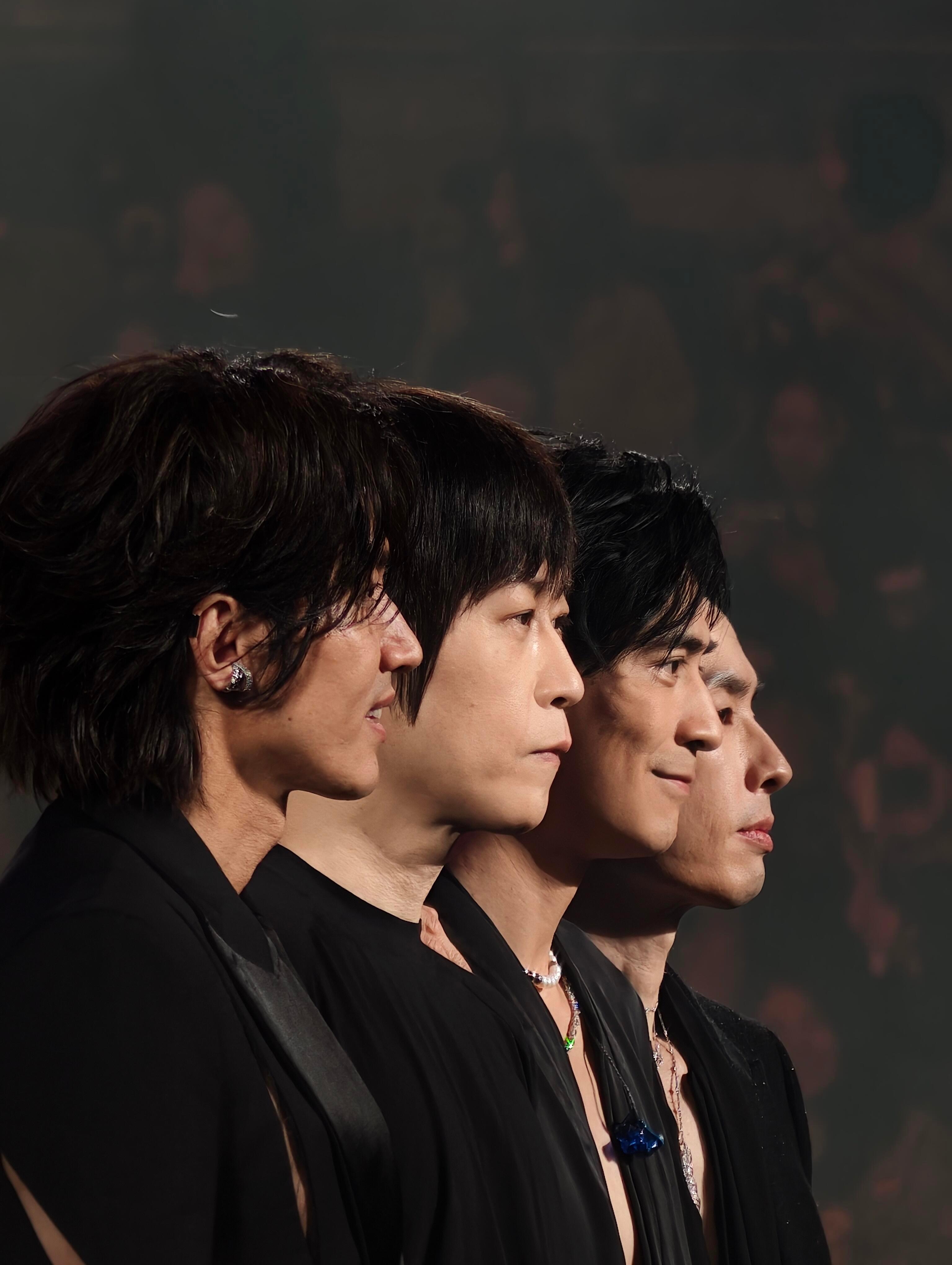 FForever 武汉站阿信｜言承旭｜周渝民｜吴建豪阿信侧脸好像小夫… 