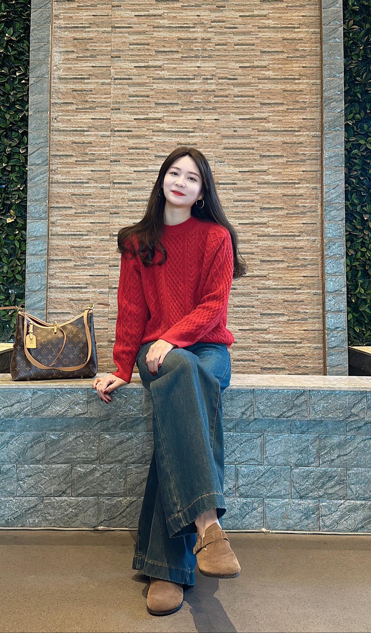 生活不是对抗，是和解，和自己，和时光，和所有的不完美...