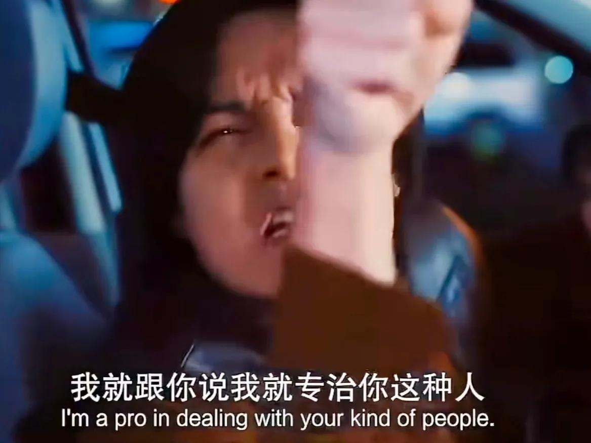 比亚迪汽车9月份销量42万，有些人不高兴，说比亚迪负债5000亿元，他不知道丰田
