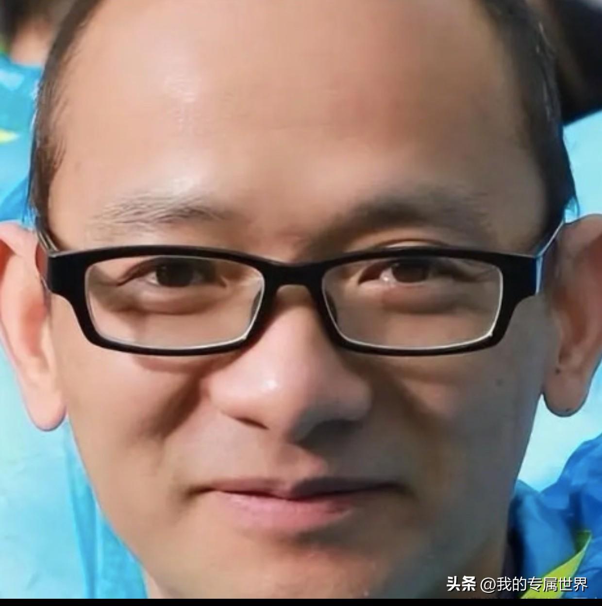 这个刘博士就是典型的美粉，之前俄乌战争，他伪装成是乌克兰的和平主义支持者，即使怀