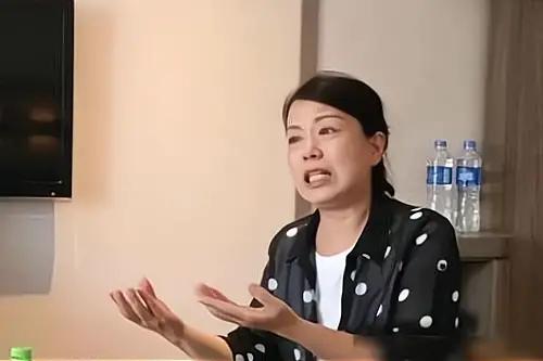 杜新枝、郭希宽在判决书里辩称，他们二人的做法符合中华民族的传统美德，熊磊的行为也