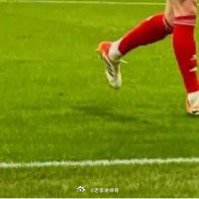 今夜酋长球场战火燃起，阿森纳坐镇主场迎战铁血马竞。一边是青春风暴的传控攻势，球风