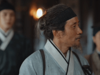 家业六合墨燃了一合又一合徽州靠着万众一心赢过外来黑田家，研制六合墨的过程满是坎坷