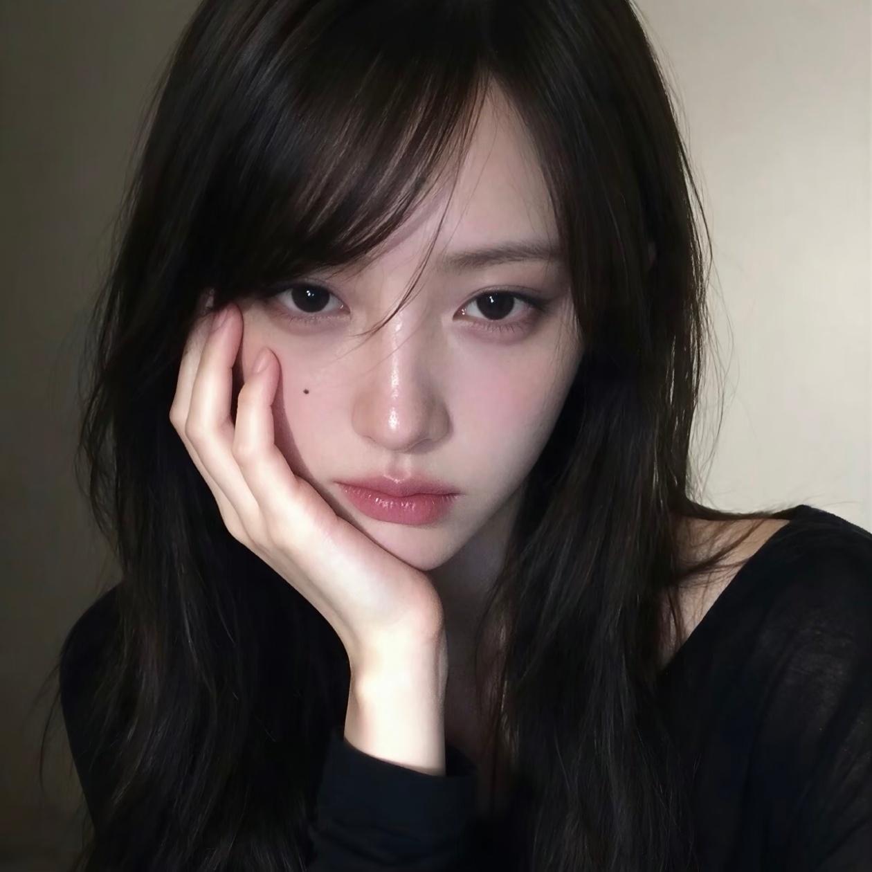 WeChat头像系列女头｜九宫格｜ins风｜氛围感｜审美积累｜设计美学 ​​​
