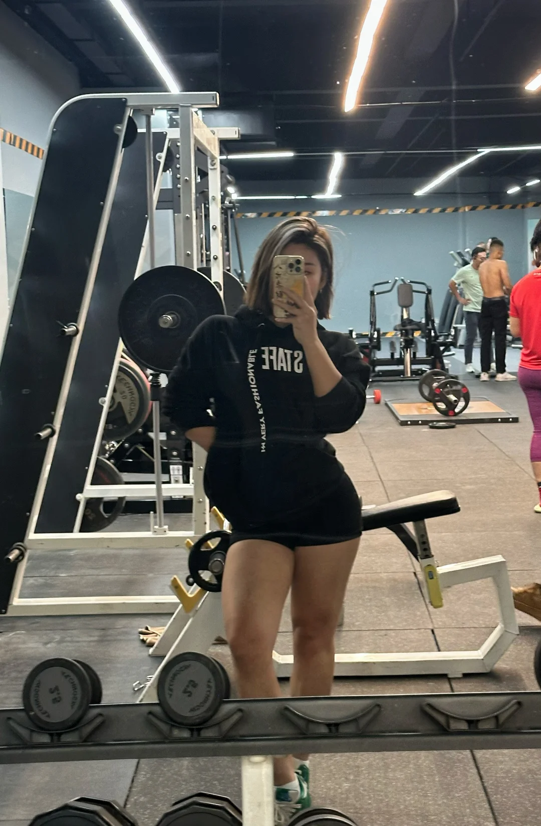 能给自己按摩了，运动后的松弛感来自筋膜枪