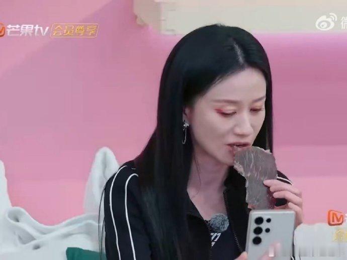 倪虹洁吴宣仪卢昱晓视频哇哦！《五福临门》的 “母女档” 在《乘风 2025》惊喜