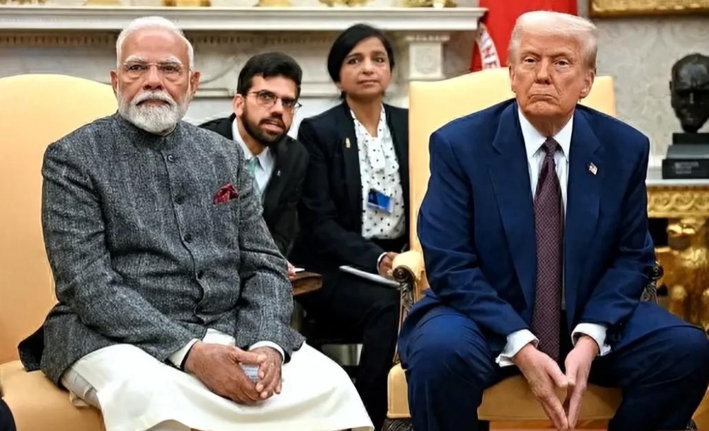 印度比美国更坏。

这话说得有点狠，但仔细想想，有道理。为啥这么说？

美国是明