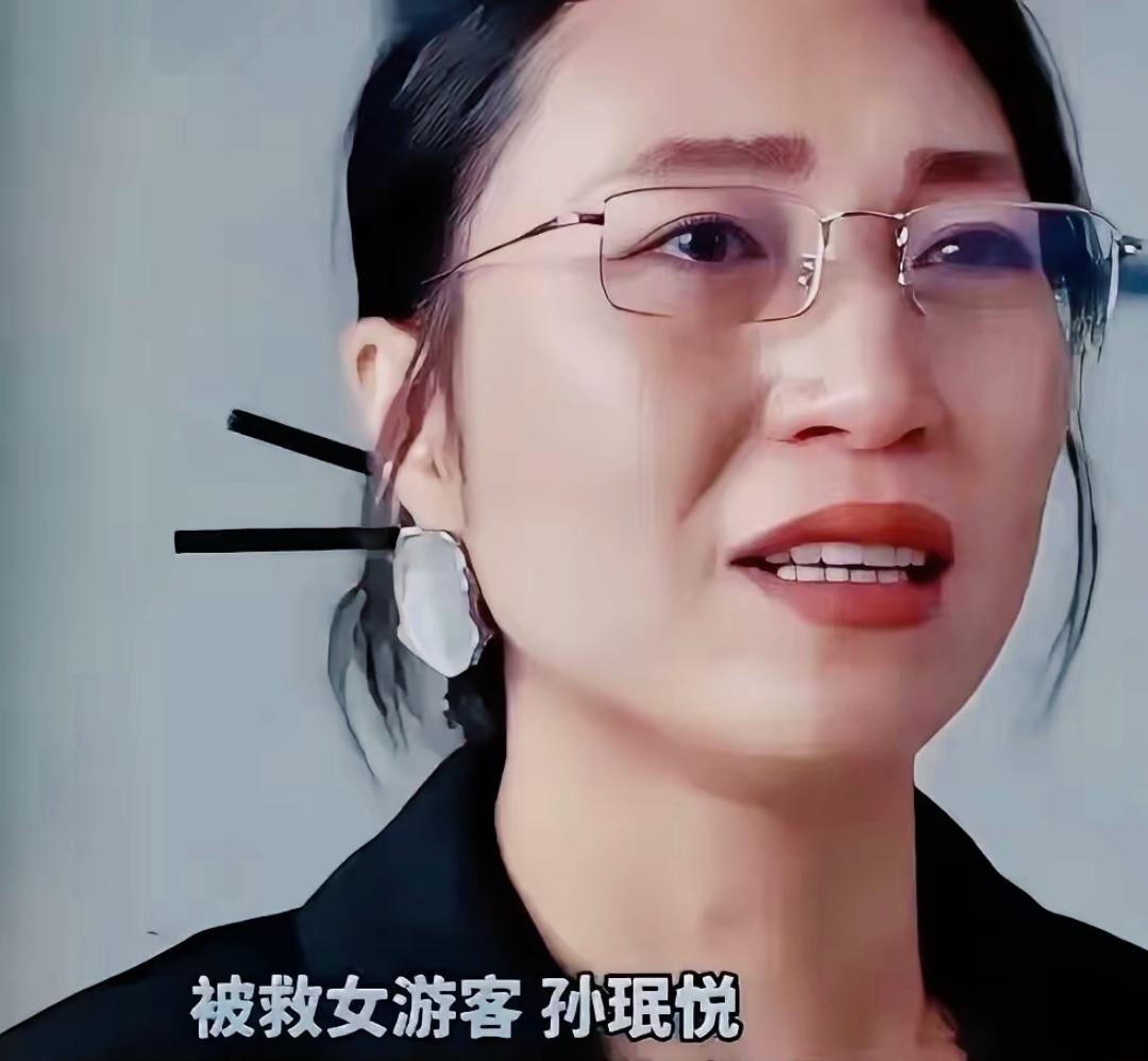 很多人只看到景区救人的壮举，却很少有人读懂这场救援背后，长达二十年的报恩轮回。