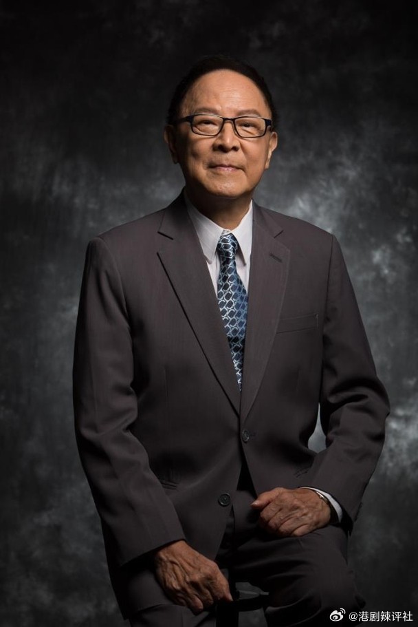 戲劇大師鍾景輝（King Sir）在睡夢中離世，享年89歲。雖然人生已畫上圓滿句