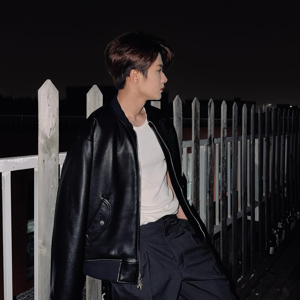 感觉檀健次每次都会在我思念达到顶峰，已经无法控制自己想念的时候，突然在某个平台给