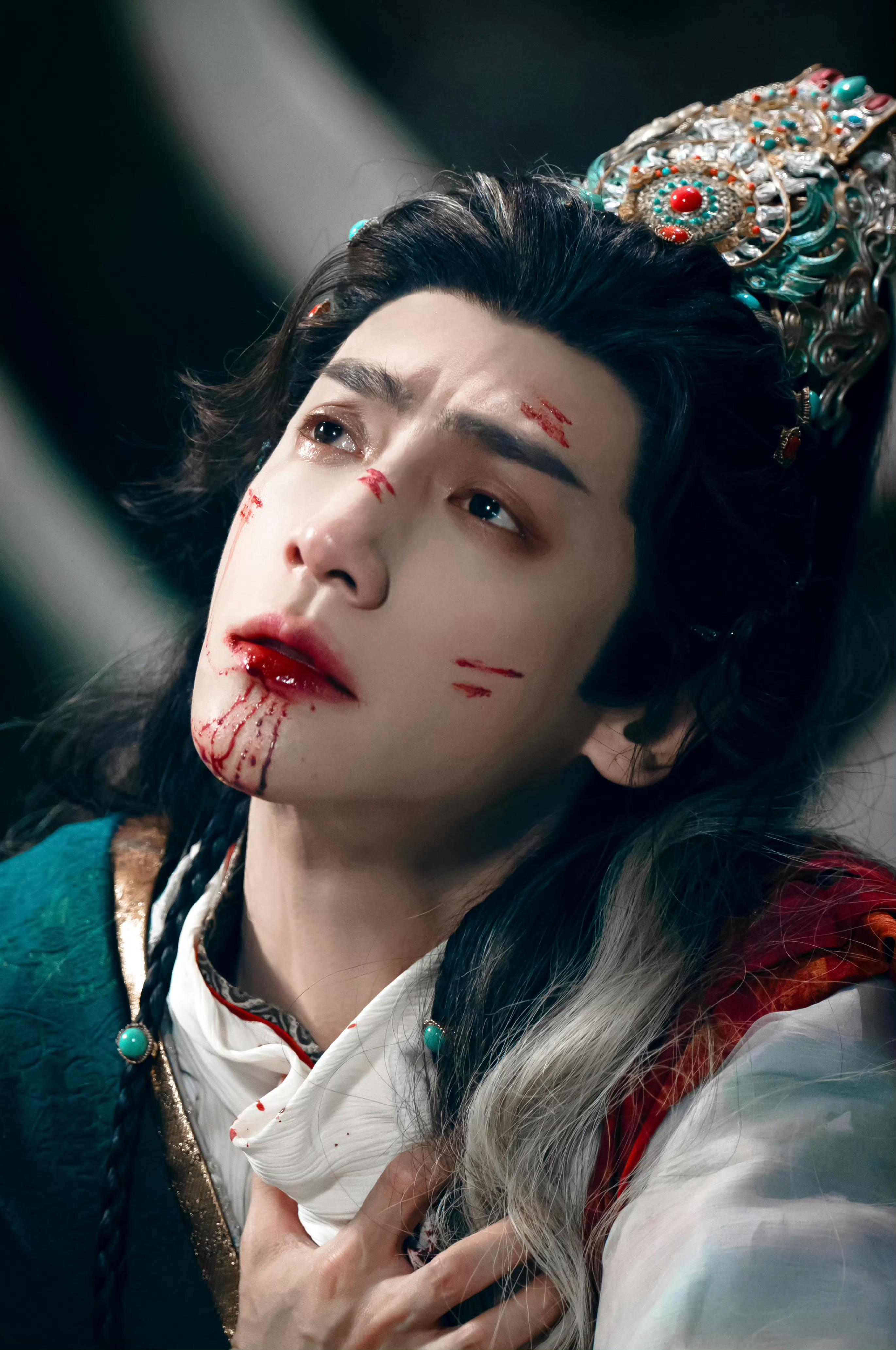 唐俪辞：四年了我每天都在痛唐俪辞我真不能再陪你哭了 