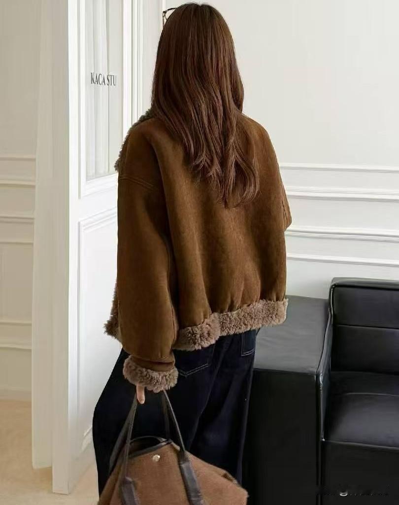 人活一辈子金钱健康哪个重要人活一辈子金钱健康缺一不可，但是健康最重要