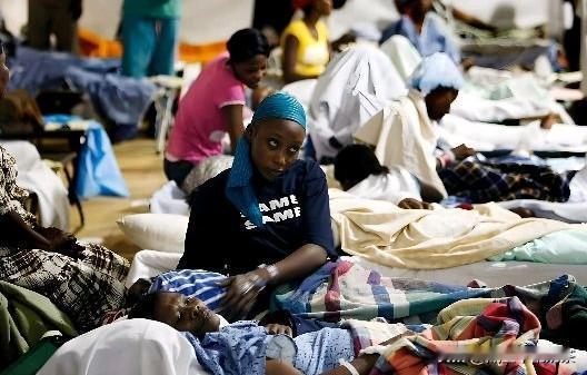 刷到这个数据，说实话，头皮有点发麻。

71395人死亡，171287人受伤。