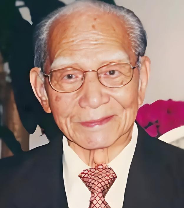 1949年4月21日，渡江战役期间，国民党第45军312师少将副师长李长亨，在江