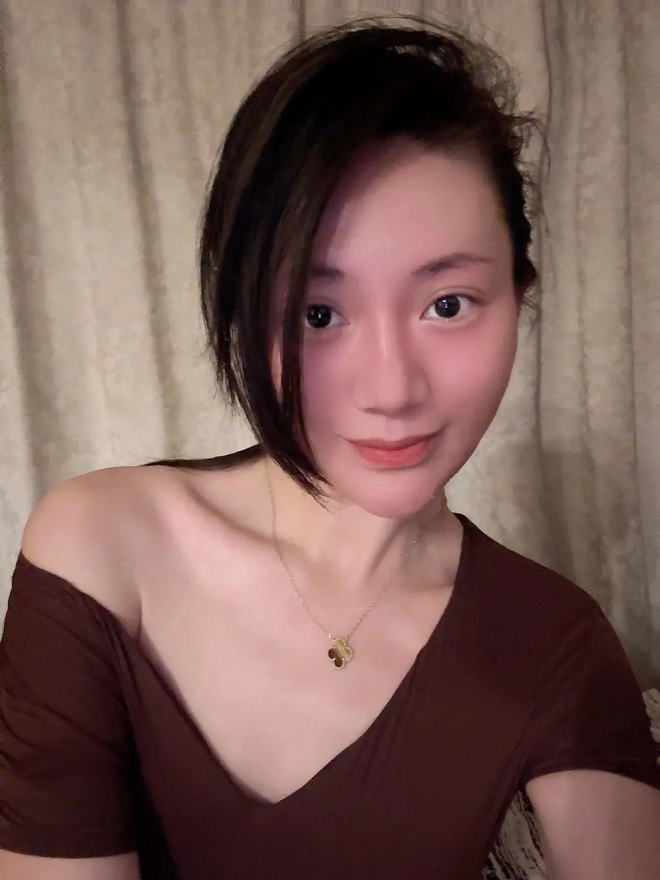 晚上吃多了 跑个五公里溜腿。