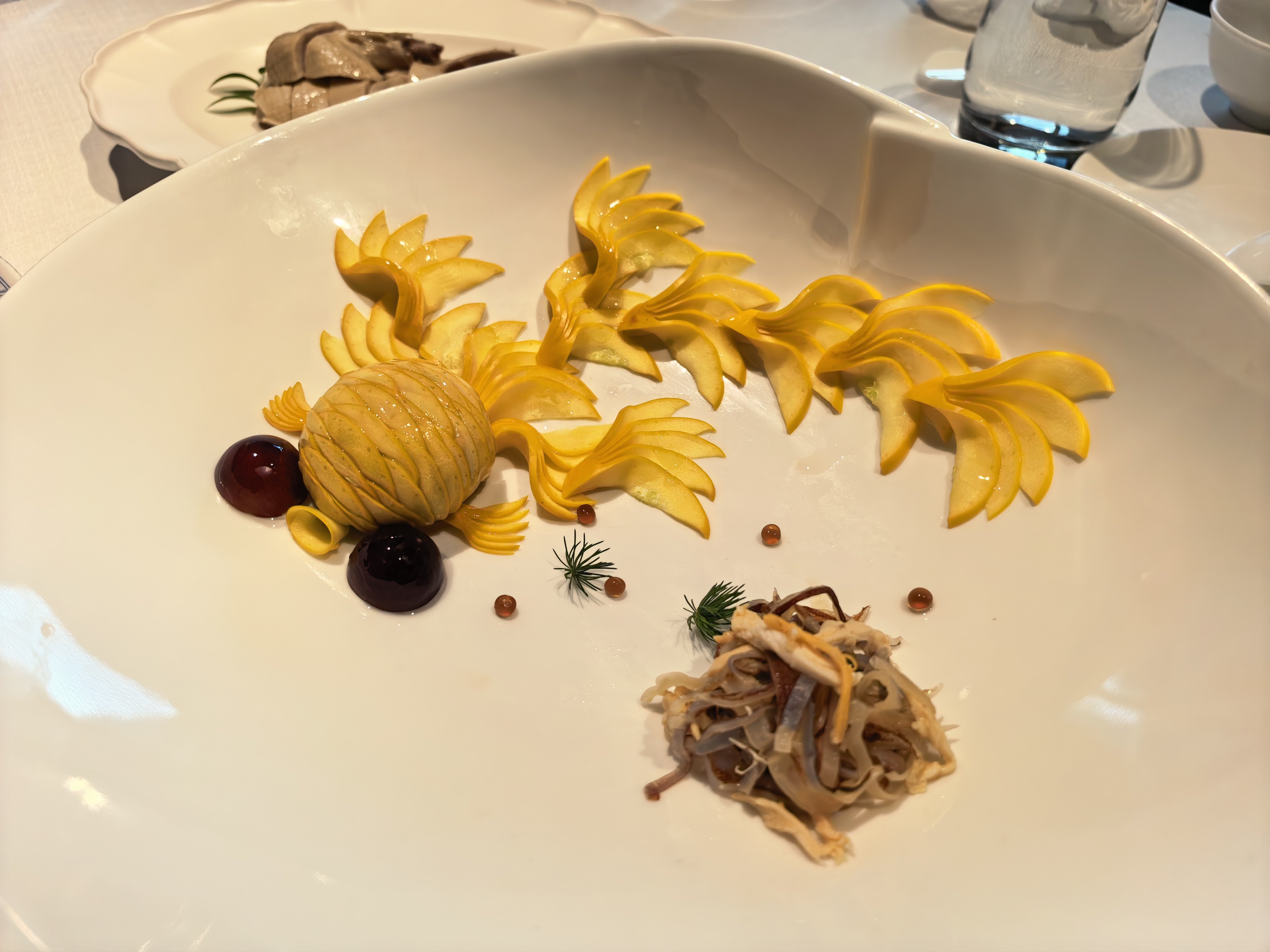 这道菜叫「鱼跃龙门」，送给大家。不可辜负的美食