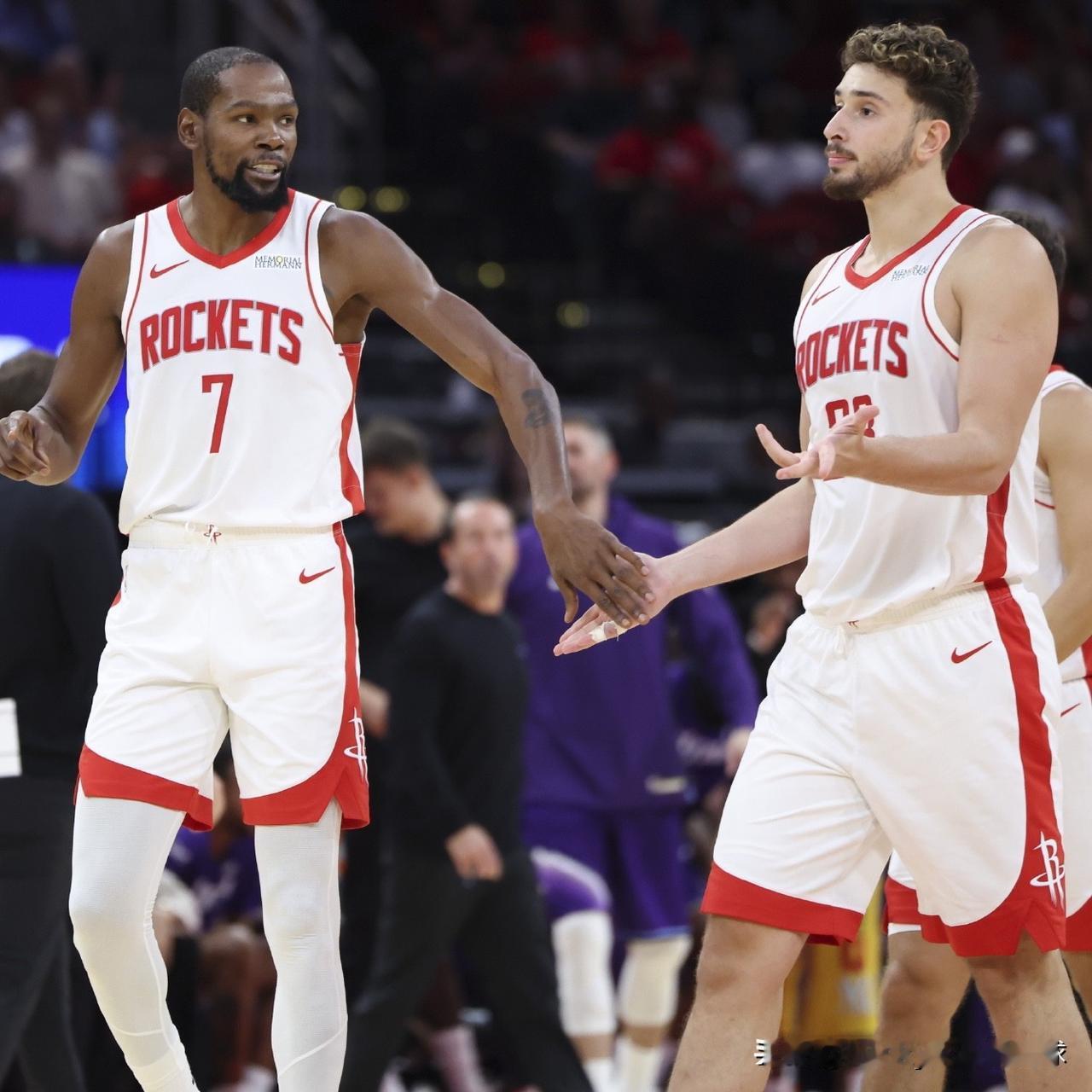 『就在今天！NBA 传来多则火箭队最新消息』

1、近 10 战 9 胜 1 负