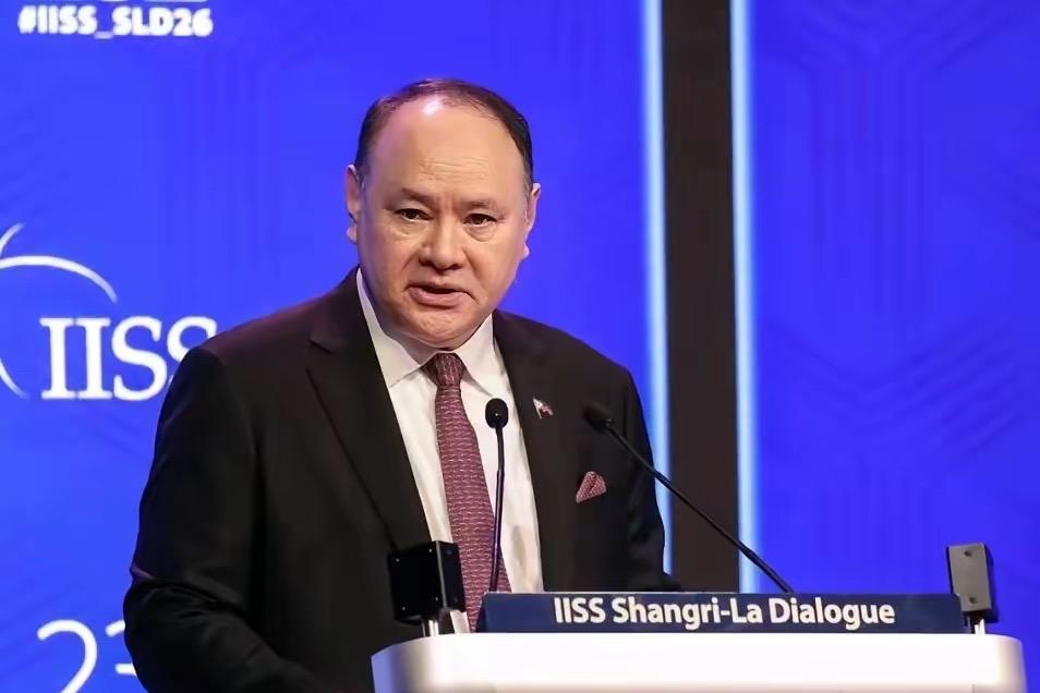 菲律宾的这位华裔后代国防部长，对中国曾经给予的善意输出和人道救援，表达了其内心的
