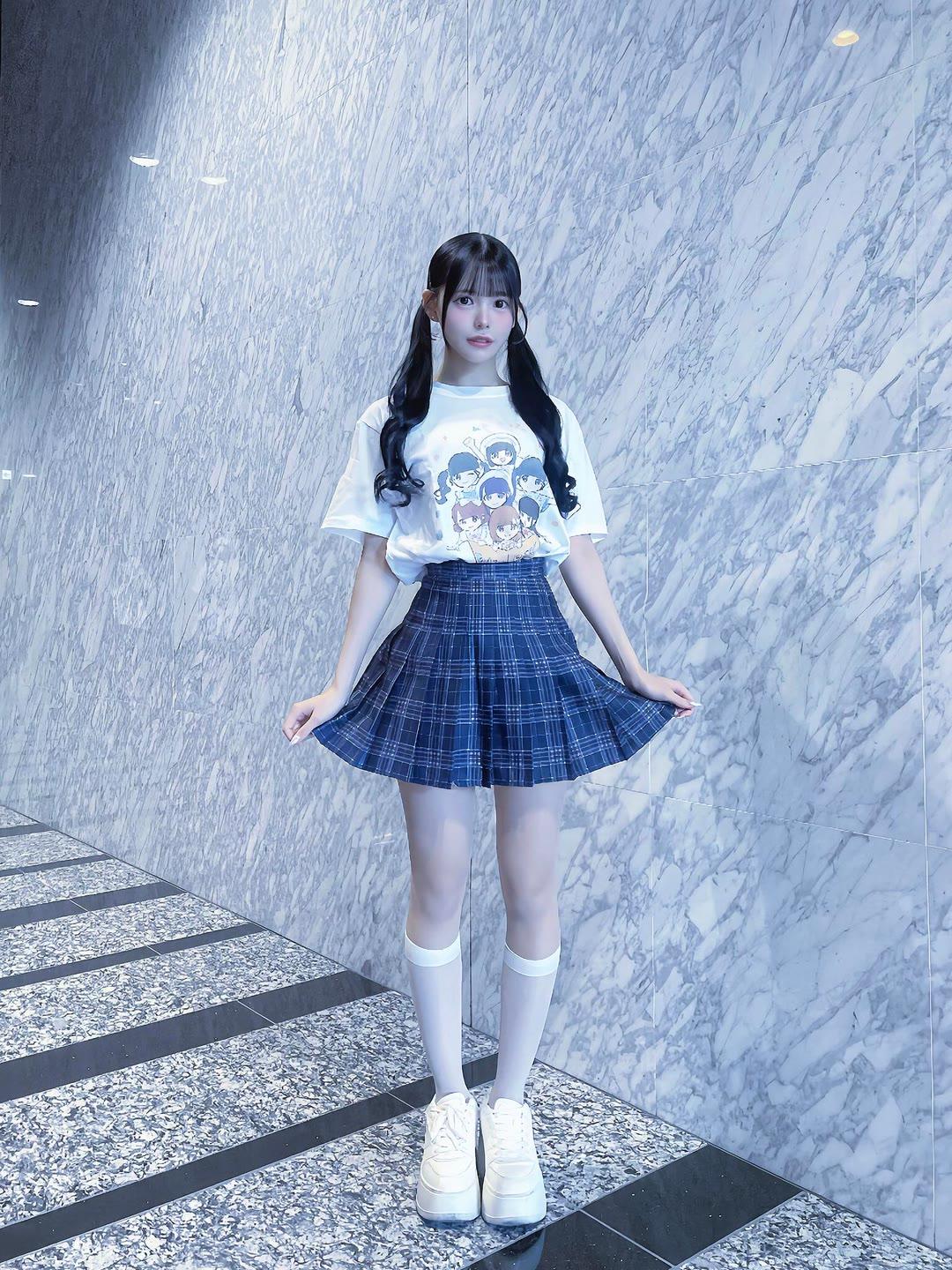 晒晒少女靓影 优雅自信穿搭分享