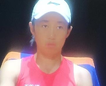 憾负出局！张帅先赢一盘遭逆转，斯图加特苦战惜败诺斯科娃！
       2026