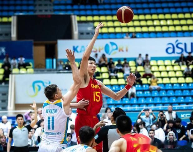 尽管中国男篮在男篮世界杯，还有亚运会赛场上成绩不佳，让中国男篮这个集体，还有中国