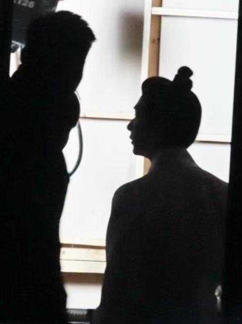 成毅两京十五日背影成毅两京十五日背影照成毅两京十五日背影，哇塞，