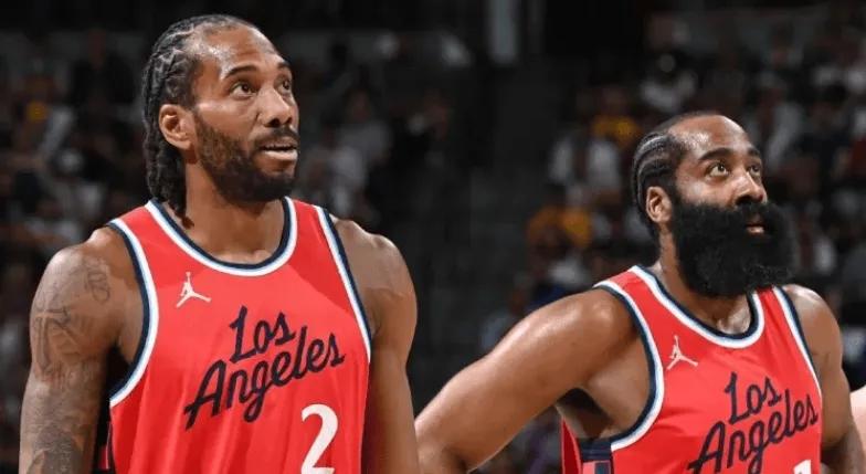 问：本赛季NBA有球队在前三节落后时从未赢过吗？
答：有，而且是全联盟唯一一支球