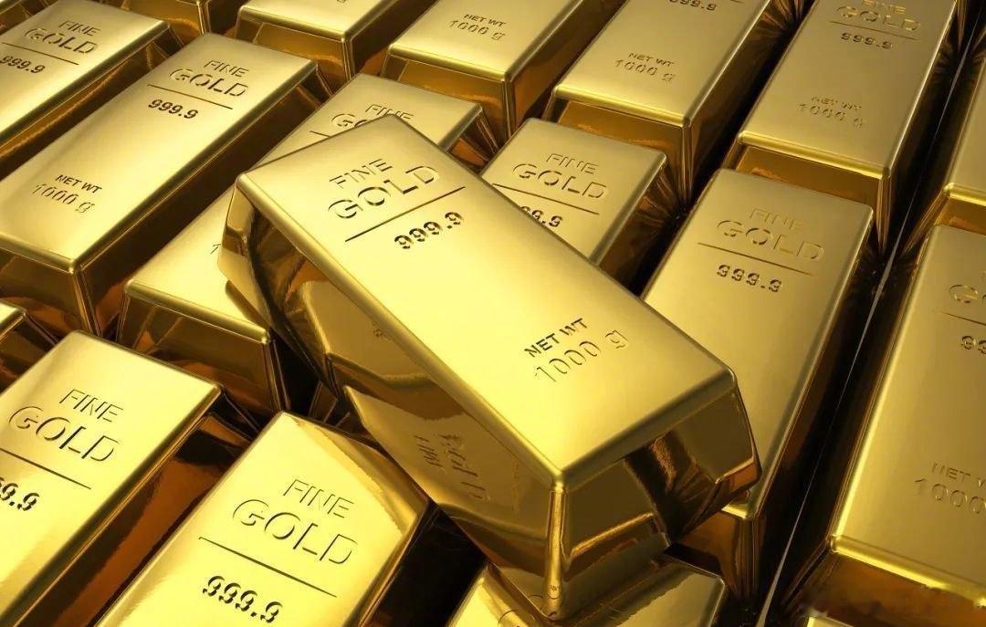金银油齐跌原因黄金大幅跳水的核心逻辑本轮金价大跌，首要导火索是美股走弱，再叠加美