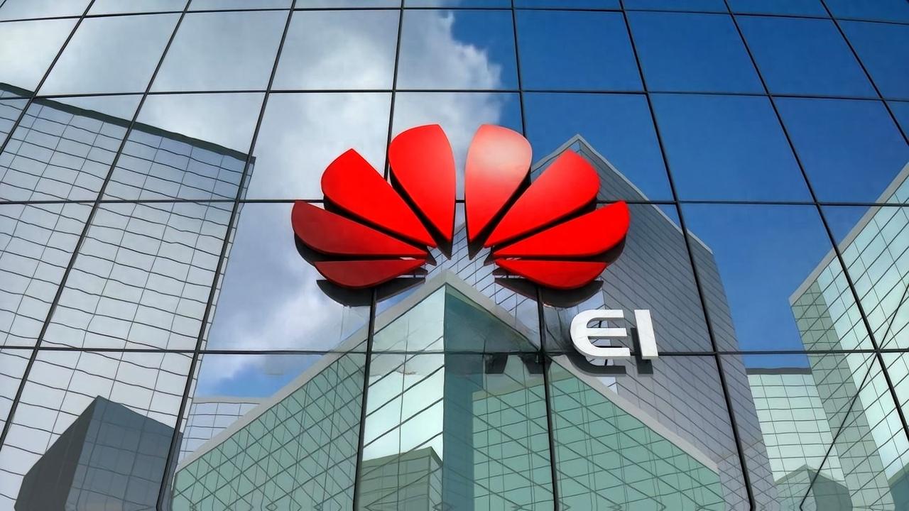 作为一个从华为P20系列（再往前追溯差不多是P7）就开始用华为手机的地地道道老粉