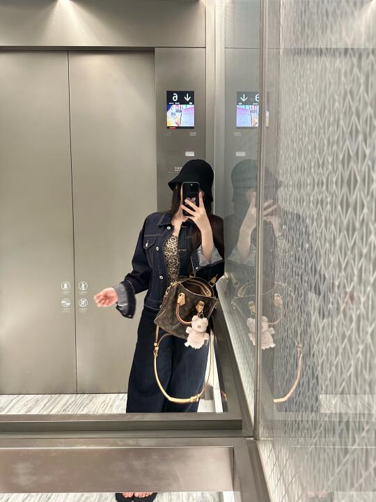 舒适早八穿搭