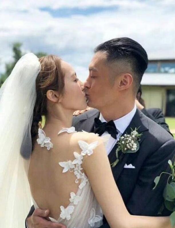 余文乐离婚，妻子王棠云陷入李宗瑞性侵案，两人结婚十年，多次被传闹离婚。7月20日