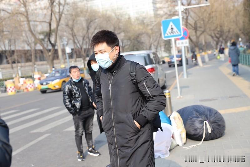 孙涛官宣退出春晚！31年舞台传奇就此落幕？

孙涛发文告别央视春晚，称个人能力有