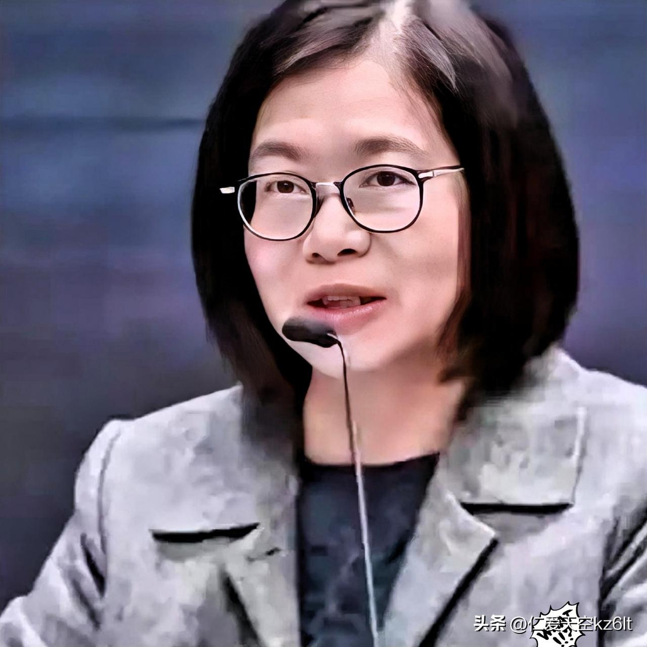 动作来了！

6月11日，大陆海警首次巡查太平岛水域，对岸慌忙出面抗议。
 
说