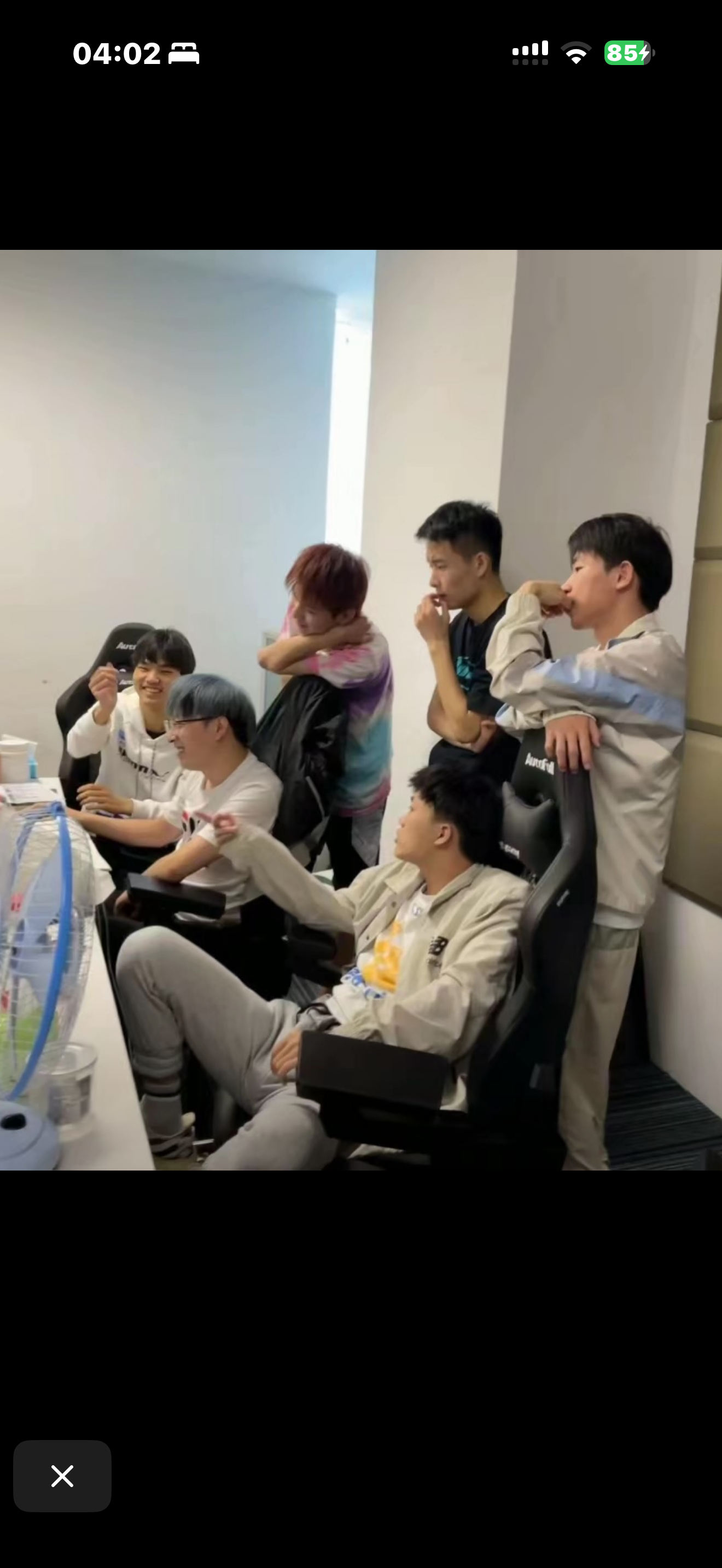 纯路人 感觉这个队伍萌萌的