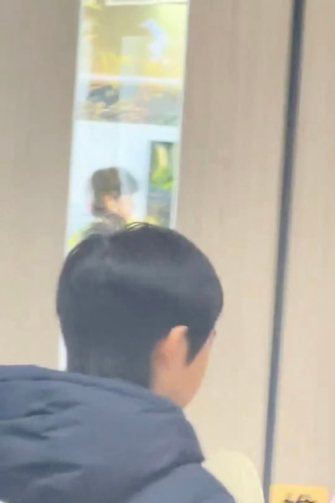 好久不见的小孩🫳🏻🫳🏻 