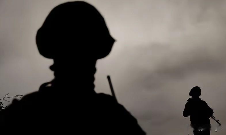 俄军称，乌军累计损失已经超过150万人，装备损失更惊人。
前段时间，泽连斯基说，