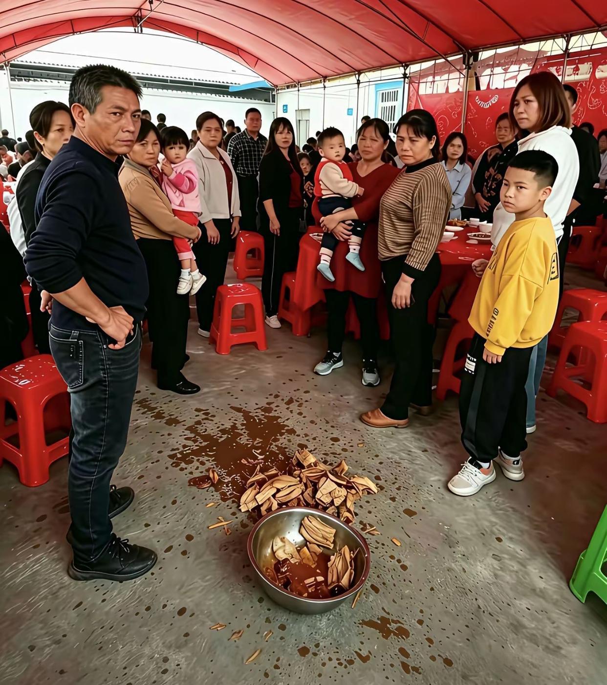 这席怕是吃不成了 