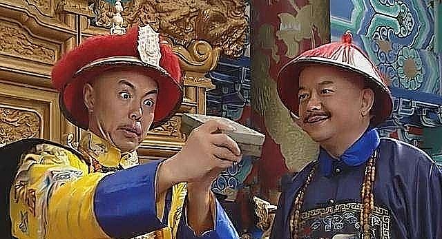 嘉庆年间，一个叫谢兴峣的七品县令，突然接到圣旨。
诏书上就八个字：“著即来京，预