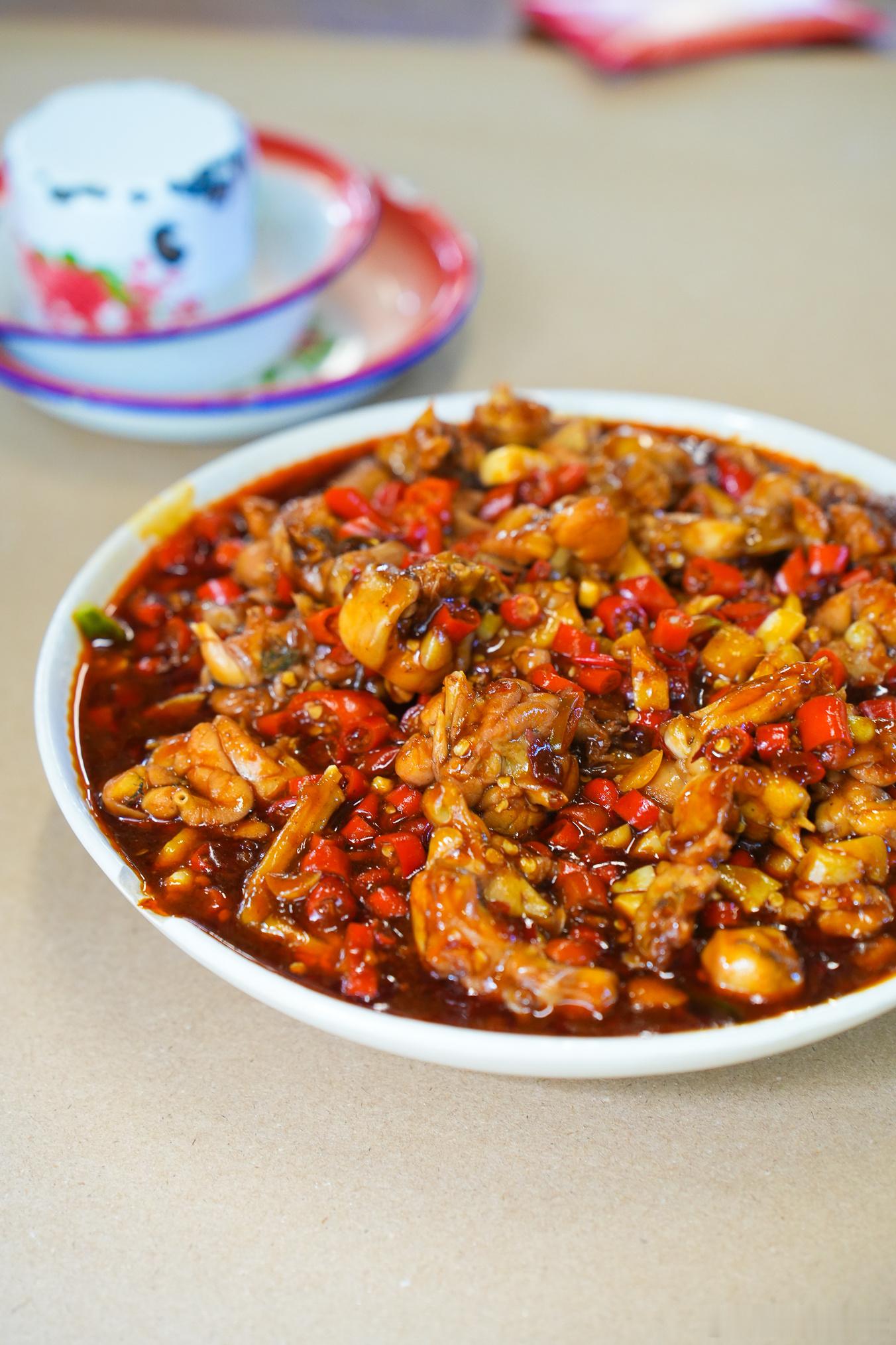 南昌老三样美食传承馆 | 万寿宫的舌尖盛宴 在南昌，有一个地方能让你一站式领略地
