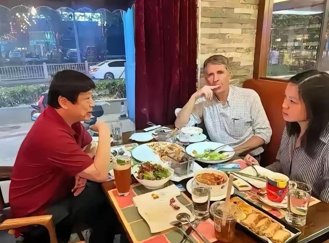王月眉被驱逐了！她到底干了什么？

6月1日，外交部直接把话挑明了：《纽约时报》