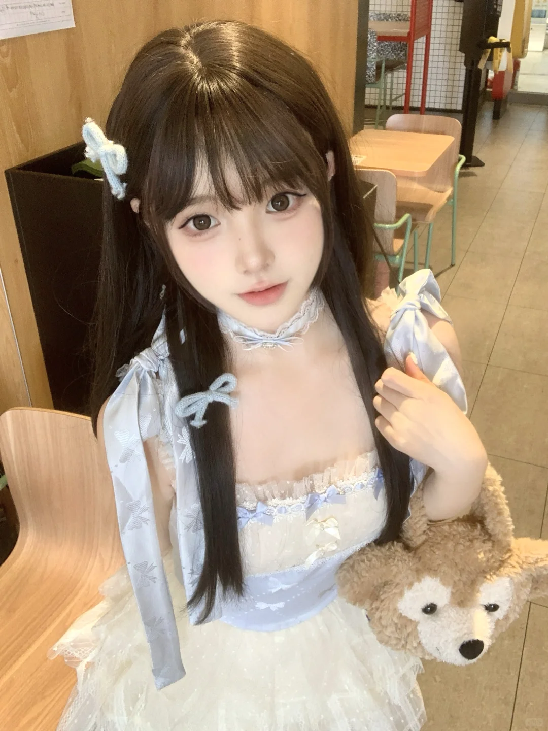 真爱是蓝色✩*:.⸝⸝>o<⸝⸝.:*✩