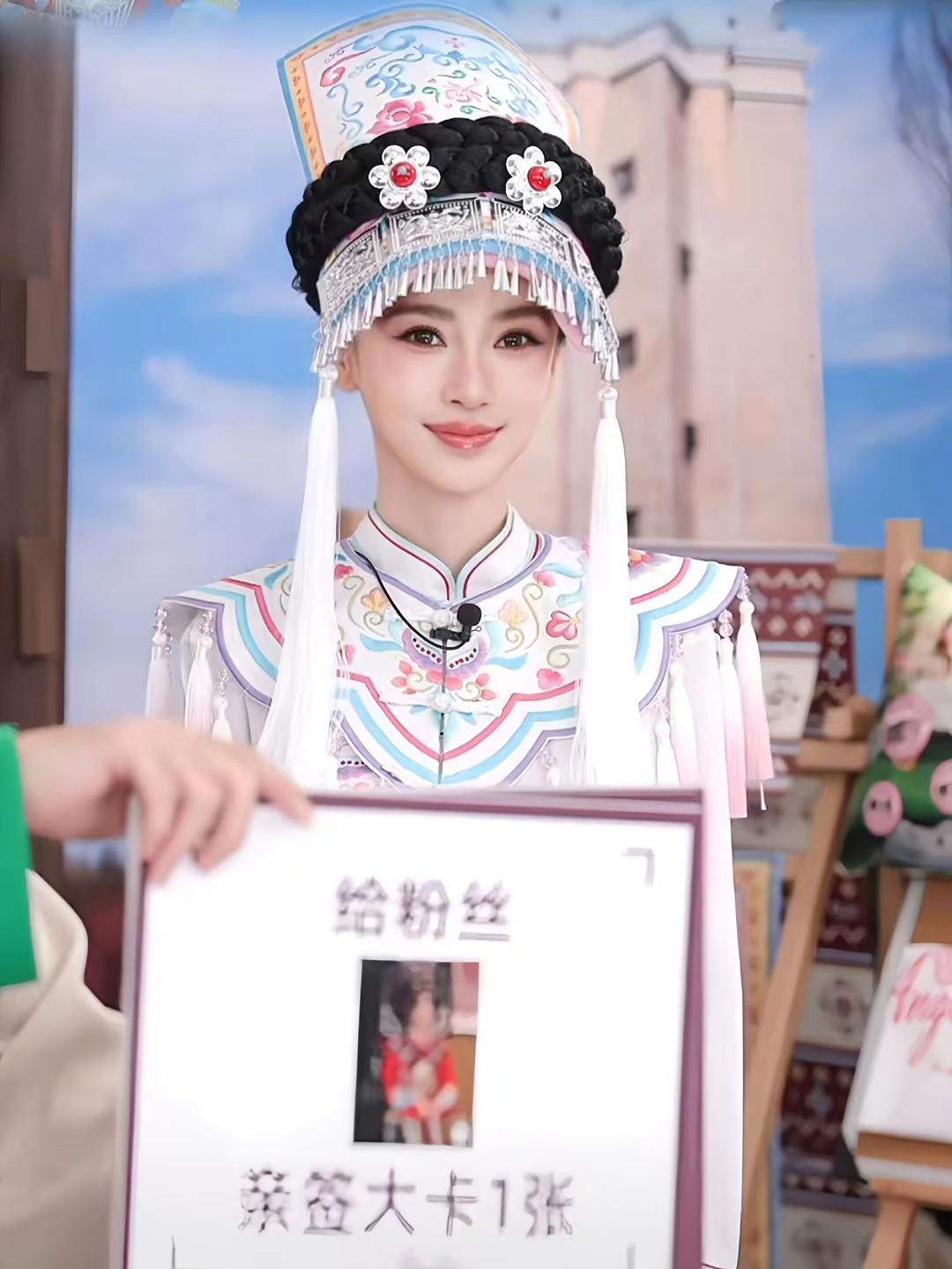 姐姐的存在就是为了接住你的眼泪和拥抱你