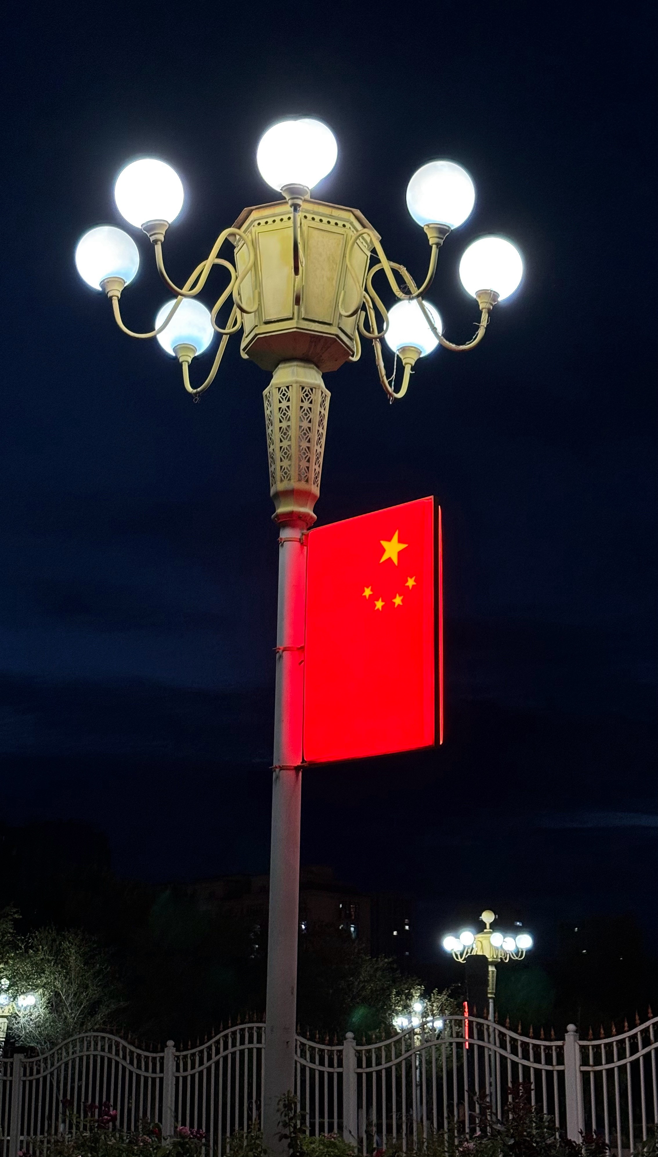 想听张杰唱新征程了 