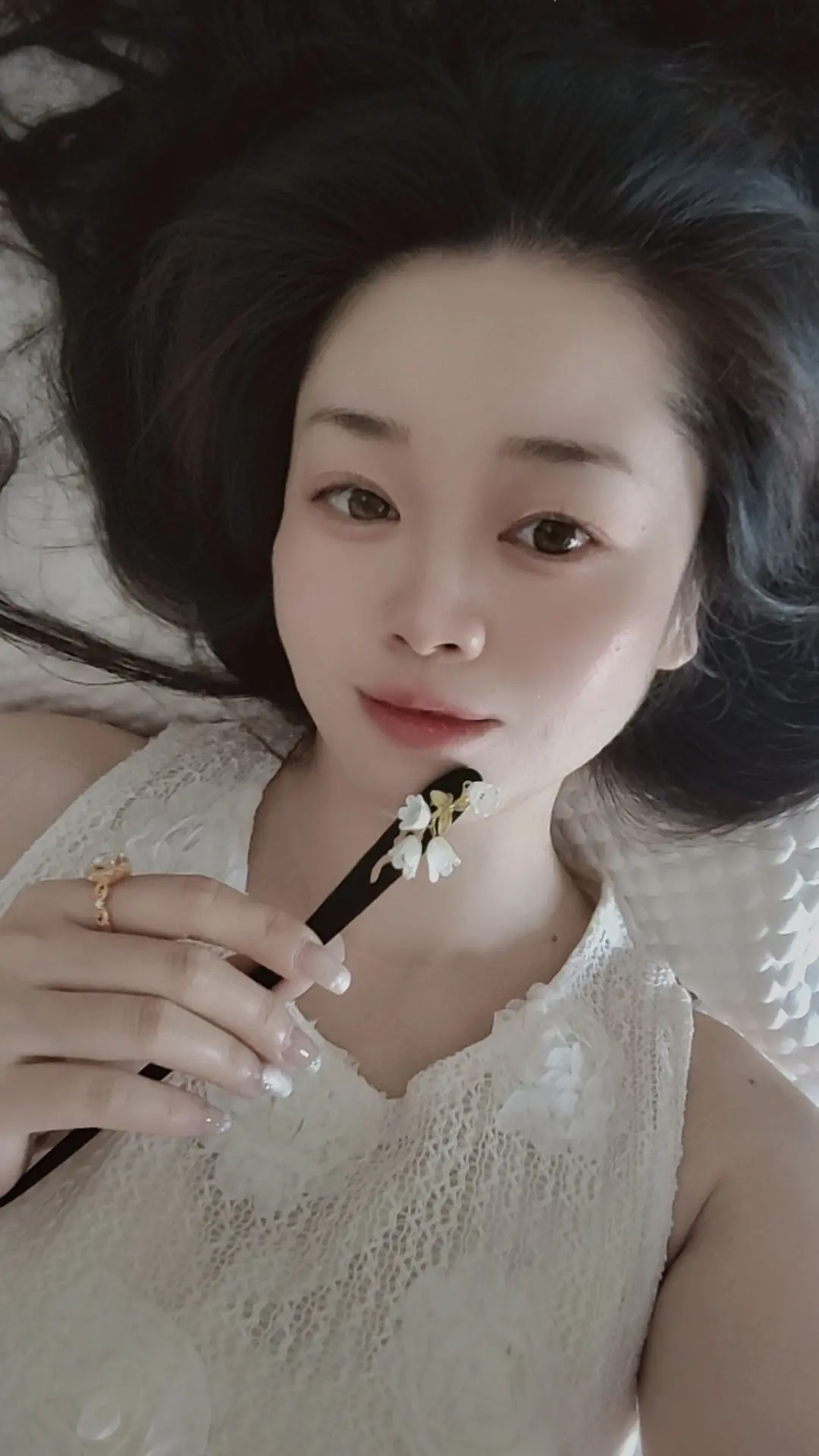 生活没有同花顺，人生的底牌永远都是自己