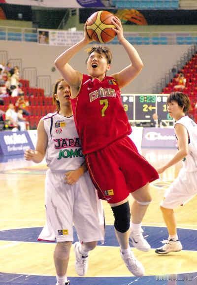 假如日本胆敢阻止两岸统一，你支持我国对日本进行军事打击吗?