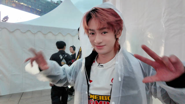 喵🐱
#和平精英吃鸡节#[耶] #今天素什么#[老师爱你] #电竞点播台#